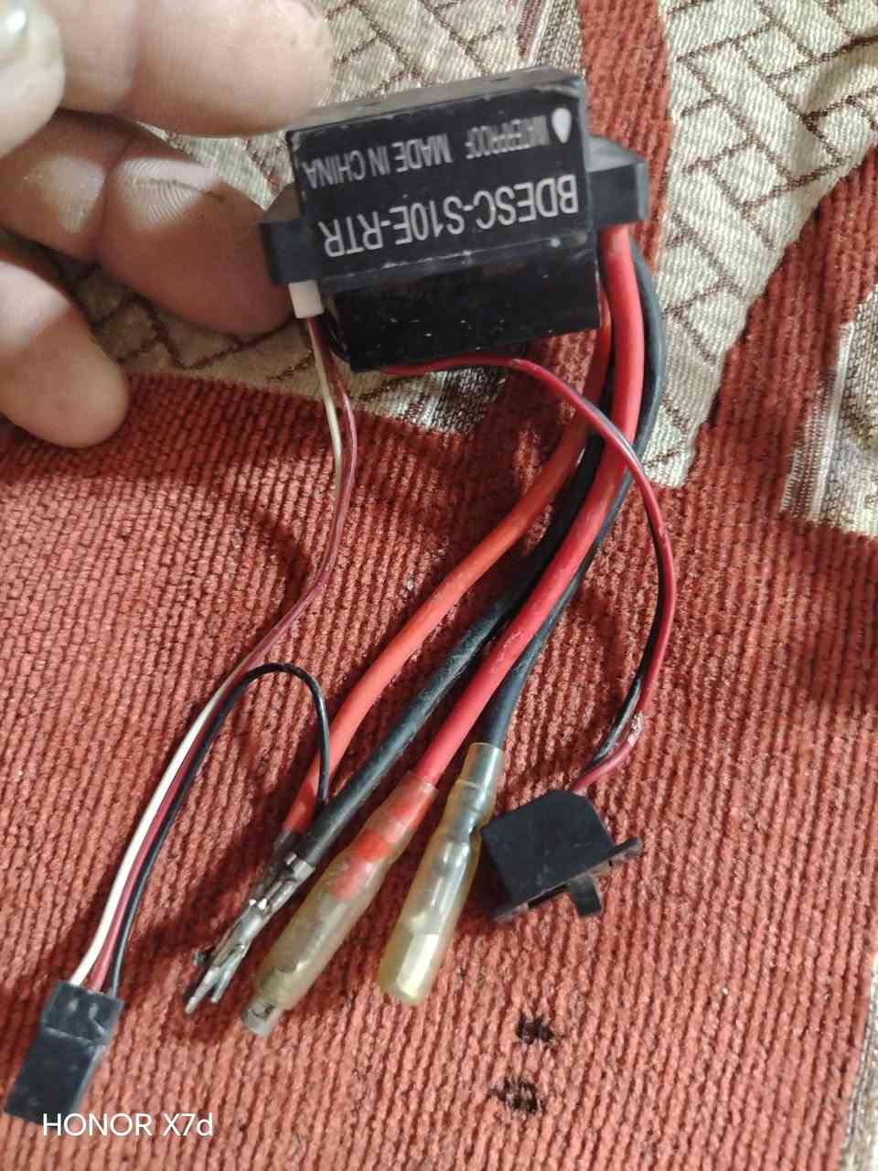 غراض بهل شكل تفيده يراسلني ع واتساب ***********
