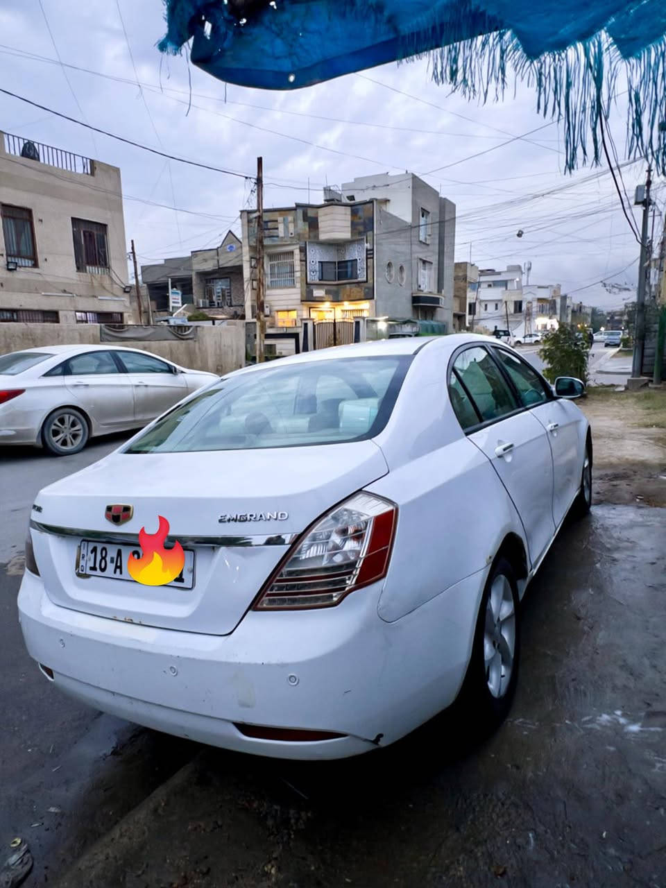 امكراند ٢٠١٣ للبيع
محور كير ومحرك كورولا ١٨٠٠ 

الهلالات الخلفية معمرة 

وبيها ضربه بالجاملغ الايمن الامامي ومعدل ع البارد ومكحل 

الرقم الانكليزي الجديد 

السنوية بأسمي لل٢٩ والهزة جديدة
السعر ٥٠ وبيها مجال 

مكاني بغداد الدورة 

للاتصال /***********
