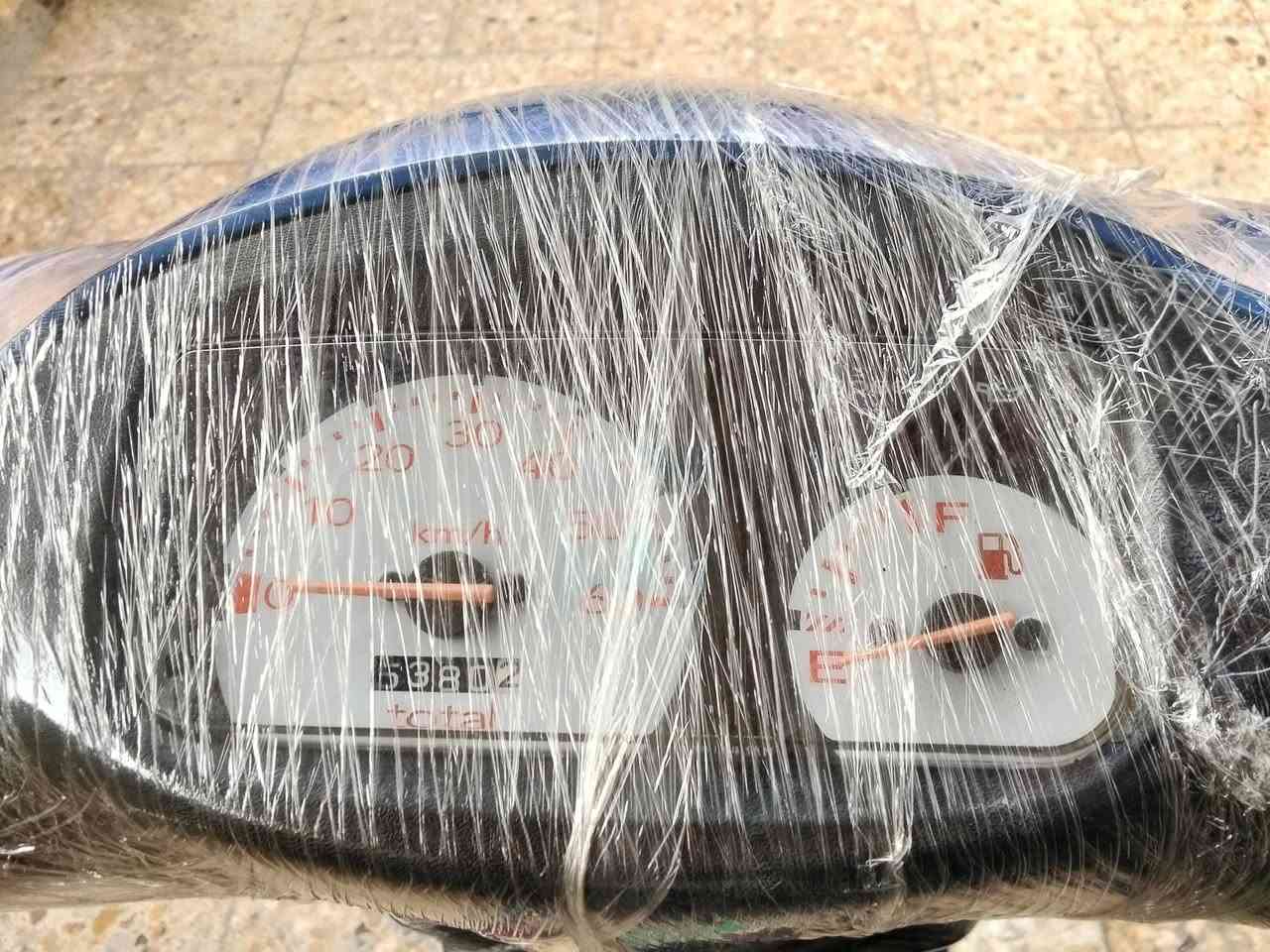 سلام عليكم متاح دراجة ساسوكي مكفولة كفالة عامة شغالة كله سلف هندر سعرها 400وبيها مجال الشراي يتصل ***********
