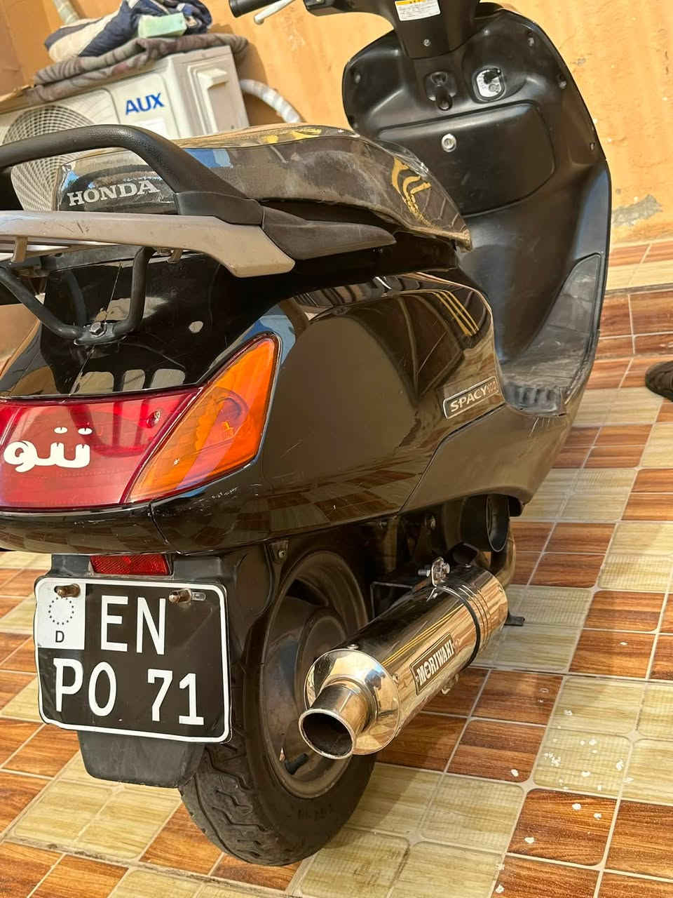 سلام عليكم دراجه سبيسي ياباني كفاله عامه للبيع مكاني كوت حي جامعه للاستفسار***********
