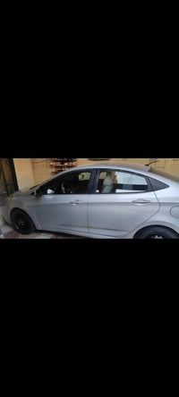 اكسنت موديل ١٧ بدون كص مكينه ١٦٠٠ بيه صبغ الجاملغ الخلفي مكان نجف السع...