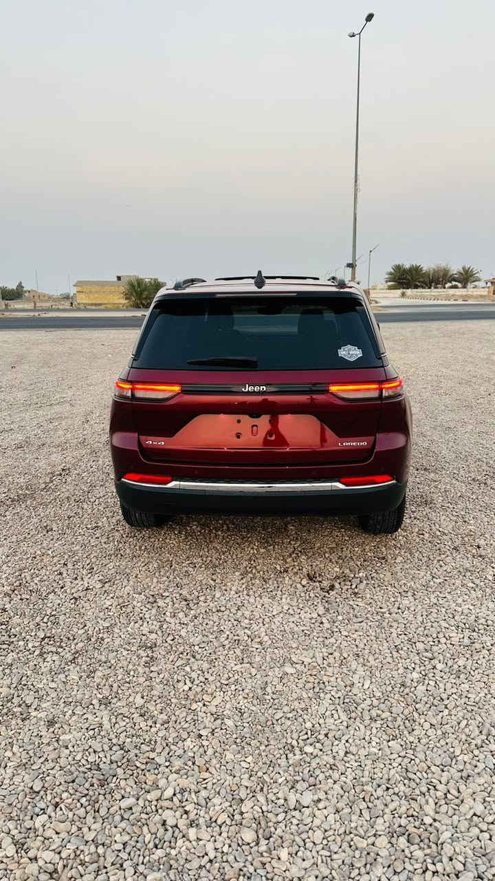 السلام عليكم
جيب مديل 2024 
حادث غرق نسبه الغرق 5% 
البدي كفاله مكينه كير كفاله 
فول مواصفات 
فتحه 
شاشه 
كامره 
نحكمات ستيرن 
فور ويل 
وباقي مواصفات 
ماشيه 17 الف
رقمي للاستفسار ***********
