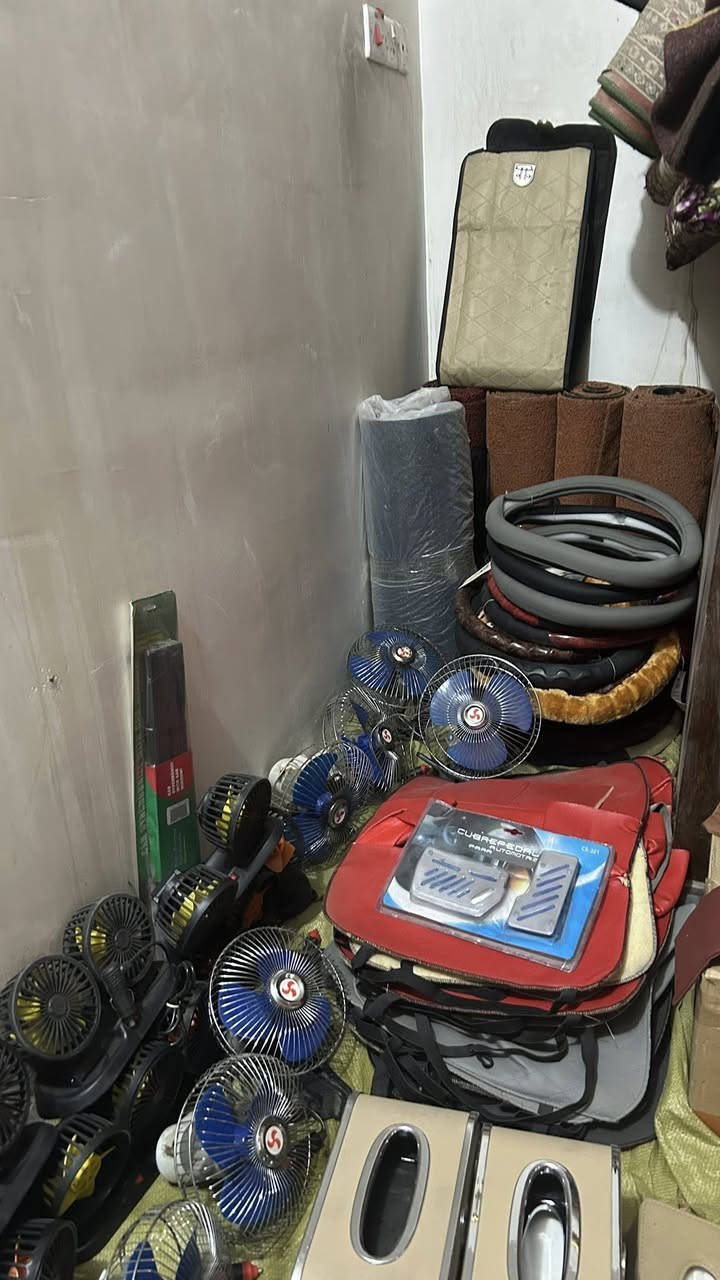 شلعة بية خير من الله تقريبن ٢٠٩ العدد كماليات سيارات سعر خاص


**إذا كنت صاحب هذا الإعلان وتريد حذفه لأي سبب، رجاءا أرسل رسالة إلى الدعم الفني**