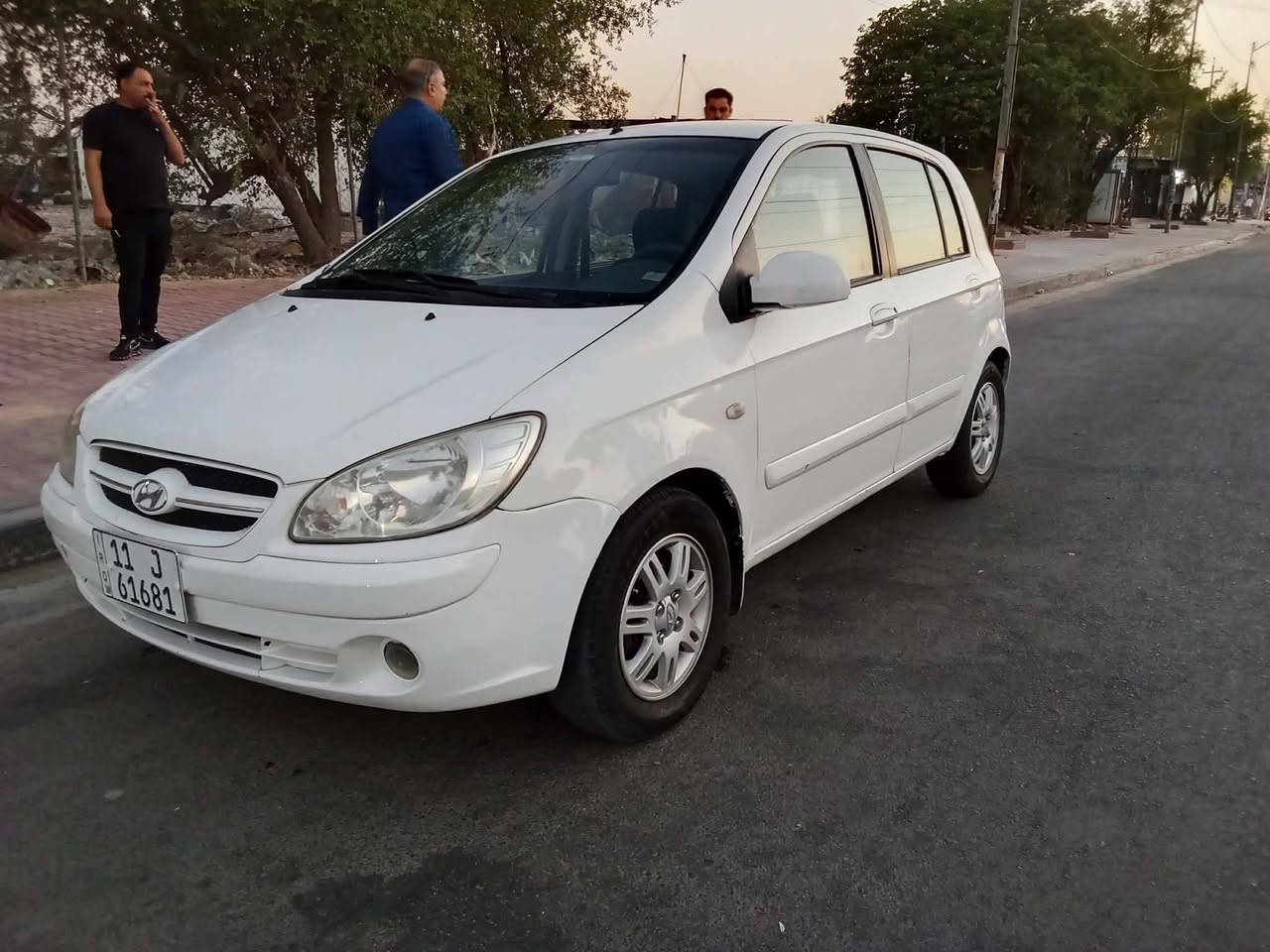 السلام عليكم هيونداي 2007
كير محرك جيد جدا
تبريد شغال السيارة فول اوتوماتيك
رقم بغداد نكليزي بسمي سنويه لل 2031
محرك 1600
جاهزه ومابيها كل نقص
السياره صبغ عام للجمالية اثر شخوط وجراد
مكان السياره بغداد 
السعر 52وبيها مجال 
***********
***********
