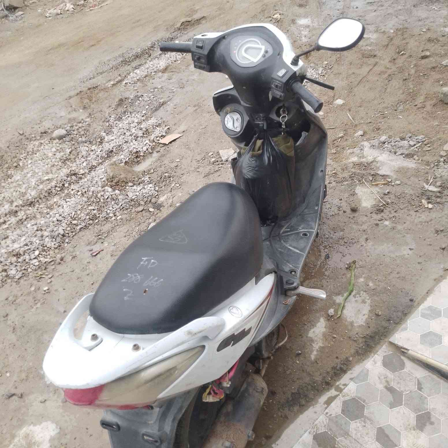 دراجه كامكو للبيع السعر 310الف وبيهه مجال


**إذا كنت صاحب هذا الإعلان وتريد حذفه لأي سبب، رجاءا أرسل رسالة إلى الدعم الفني**