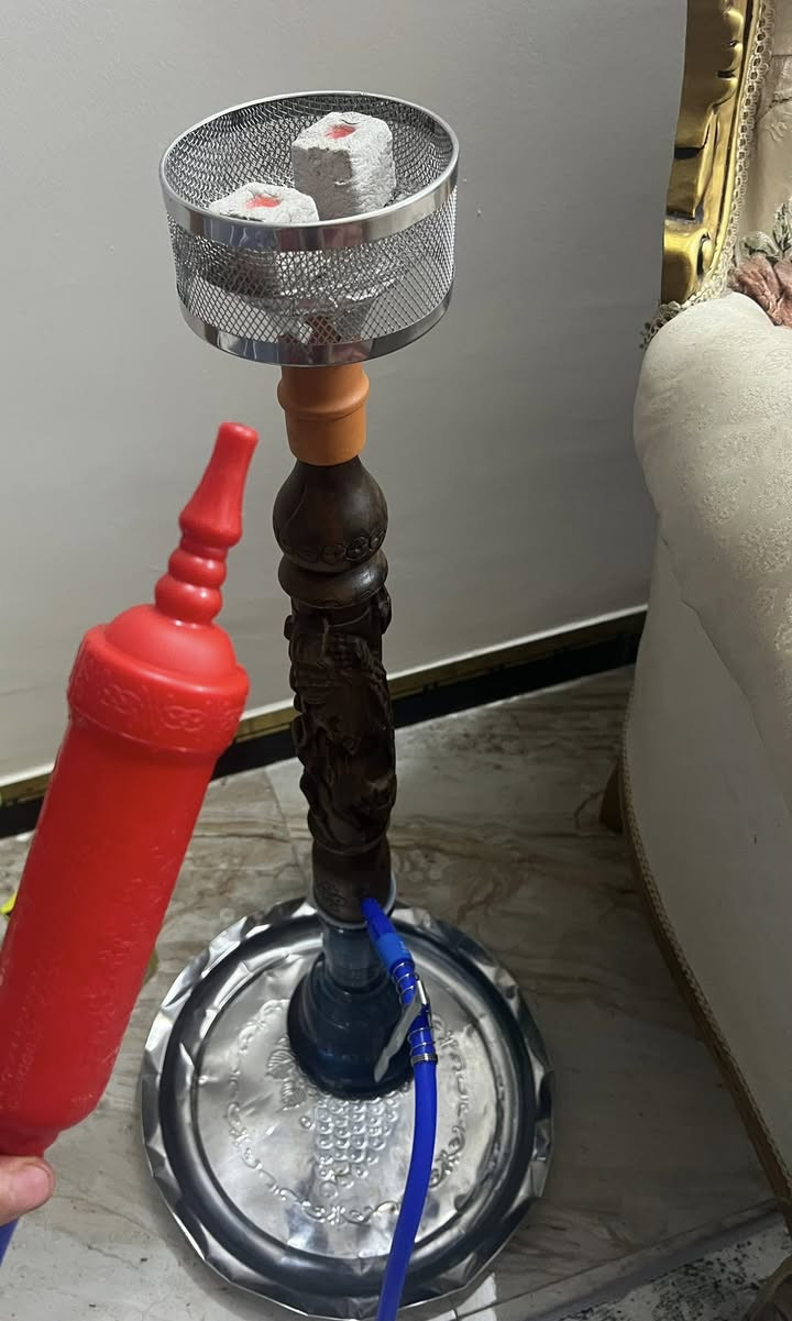 للبيع قفل ٢٠ الف مع معسل و فحم و سلفون مكان النجف ***********
