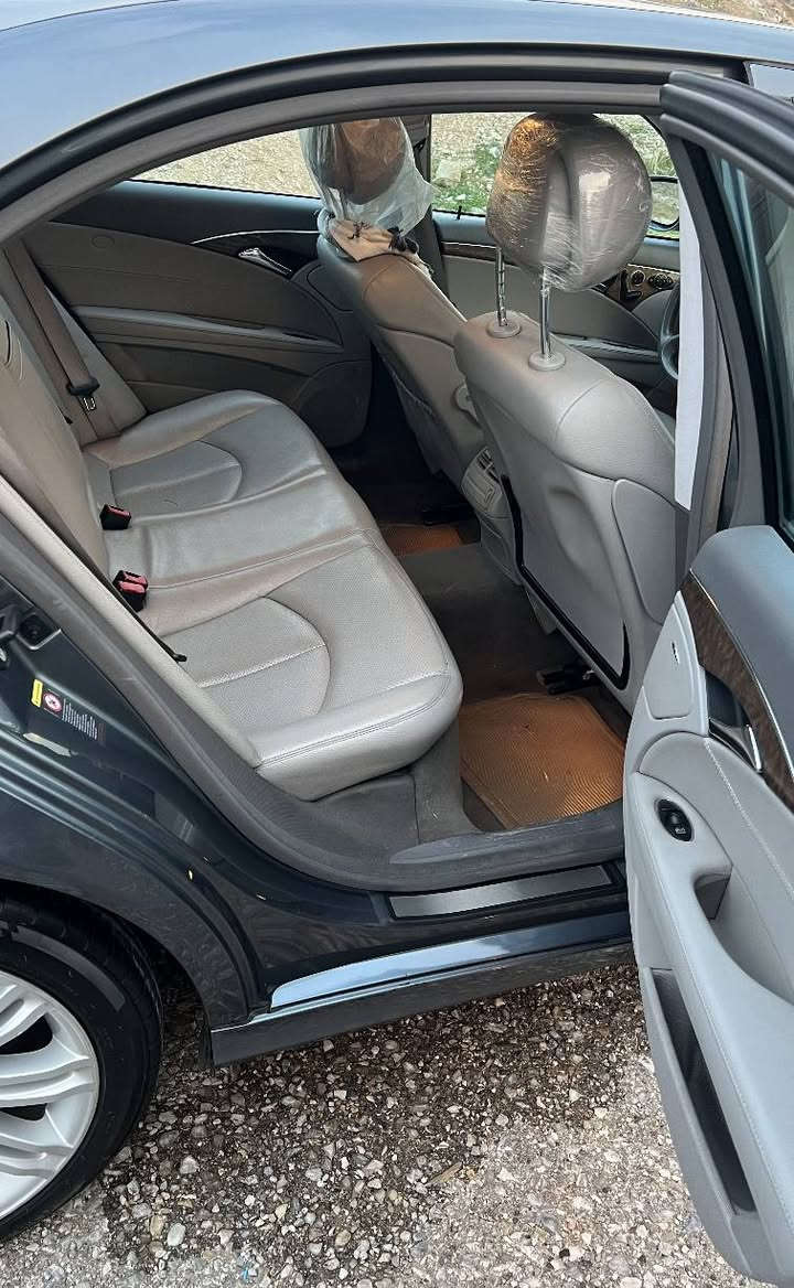 Eclass 350 2008  بێ ڕەقەم دوبەی .
فول فول مواسەفات .. ساغ ساغ..  ***********.
***********
فرۆشتن و گۆڕینەوە
 گەورەترین حەجمی ٦ بستن و مەڕغوبترینە.
 
کوشن جلد .
کوشن کارەبا .
کوشن هیتەر .
کوشن میمۆری .
سەقف سڵاید .
مەسحی لایت .
پەردەی بیلاد کارەبا .
حاسەی فلچەی جام .
شەس سیدی .
کەللەی کوشنی دواوە کارەبایە .
تەبرید مەرکەزی .
چوار تایەی تازە .
هایدرۆلیکی گێڕ تازە گۆڕاوە .
سەیارەکە دووەم دەستە لە ئەمریکاوە .
سەیارەکە  هی ماڵە ساڵ زیاترە لای خۆمە. 
بۆ نرخ پەیوەندی بکە. 

***********.
*********** . 
ڤایبەرو واتیساپ السليمانية, العراق
