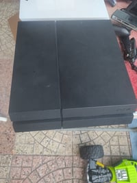 بلي فور • كونسول