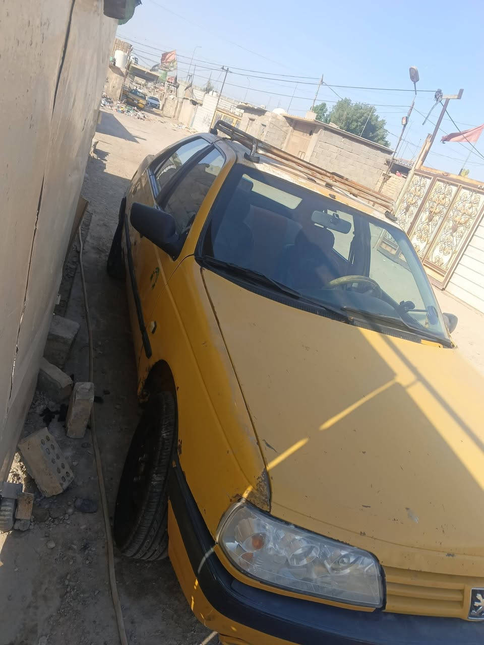 السلام عليكم 
بيجو روى للبيع موديل 2009 بها نواقص شغلات بصيطة محرك تجفيت جديد خير من الله والقير عينه وصينيه وبوربرين كله جديد صدر جديد بس عاوزها دبلات ولحيم شواصي ابيع على وضعها عنوان الشعله 16 وبيها مجال رقم ***********
