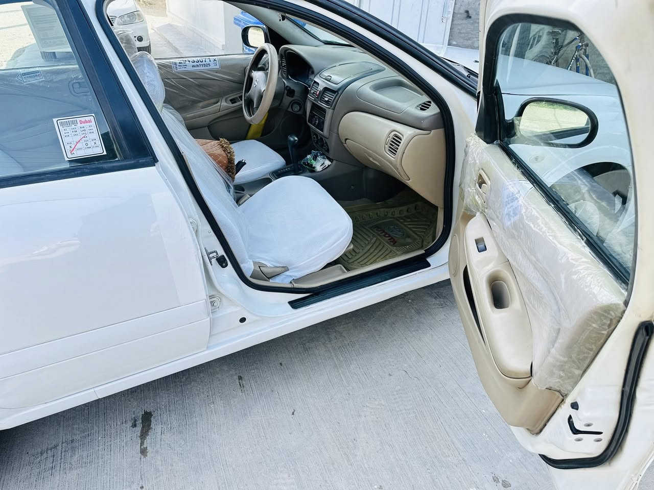 ✨ للبيع – ✨
🚗 نيسان صني 2010 🚗
━━━━━━━━━━━━━━━

سيارة نظيفة جداً بحالة ممتازة
استعمال شخصي ومحافظ عليها بكل تفاصيلها

✔️ مكينة شرط وفحص 100%
✔️ گير اوتو 
✔️ داخلية نظيفة جداً
✔️ محرك اسود المرغوب  
✔️ رقم بغداد دولي هزه جديد 

سيارة جاهزه تخم تاير جديد صدر امامي وخلفي جديد سيارة  بسمي تحويل مباشر سيارة فول اوتماتيك 
سيارة بيه اربع قطع صبغ بدون ضربه وشرط بدون دواخل ومكفول شواصي ولغوده 
السعر(95$)وبيها مجال 

📍الموقع: (الفلوجة )
📞  التواصل: (***********)

الي يعرف بالنظيف يعرف قيمتها 👌
والله يبارك للناوي
