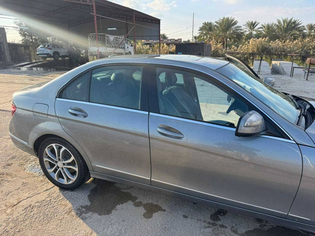 السلام عليكم ورحمة الله
للبيع مرسيدس موديل ٢٠٠٨  C  300
محرك ٦ سلندر سياره جاهزه مابيها نواقص
سونار مرفق مع الصور  بدون حادث قوي
اي دواخل مابيها.. 
مكانها بابل المسيب..  السعر  105
***********
