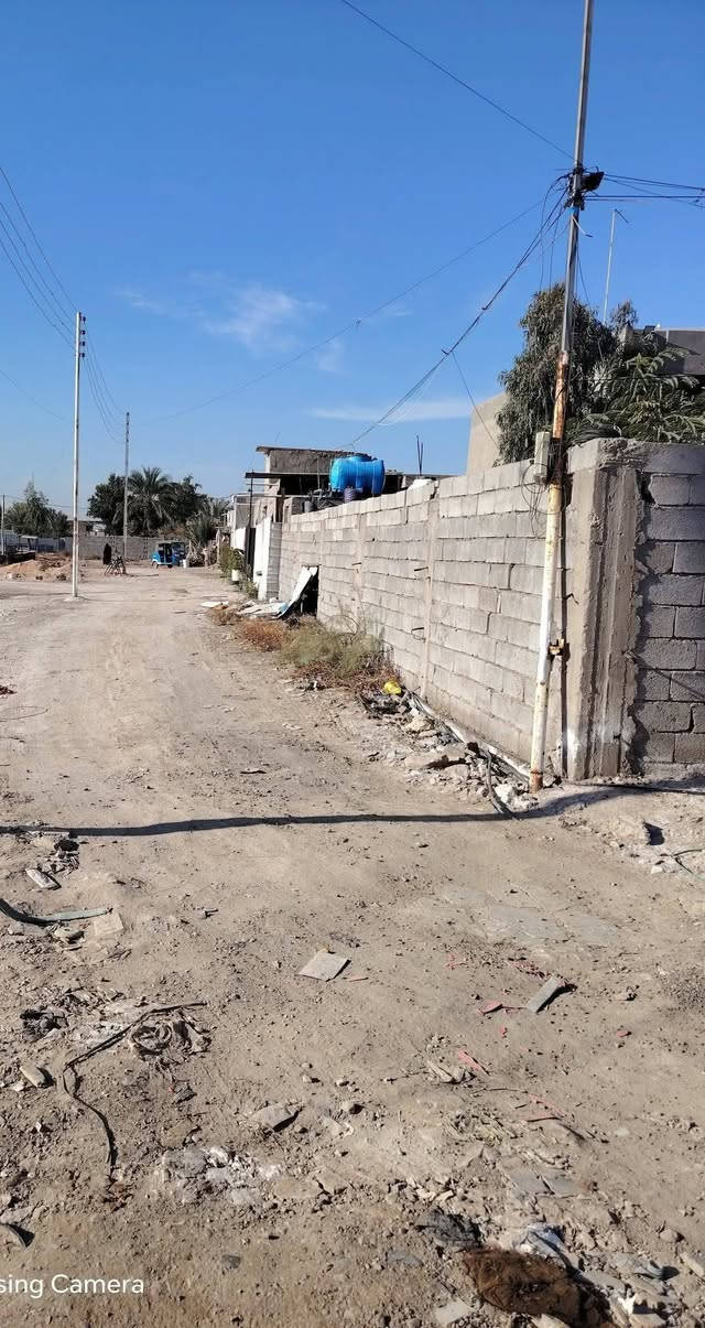 السلام عليكم قطعه أرض للبيع المساحه 65متر طابو زراعي سند 25 العنوان نهايت شهداء البياع شاخه 6 قريت مياح ***********
