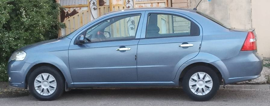 افيو 2007 كوري
رقم نينوى الماني سنويه 2029 

محرك دبل محرك وكير شرط 

تبريد وتدفئه 

رقم ألماني شرط التحويل تشتري من الشرعي 

بيها بابين صبغ وجاملغ تطويز بدون دواخل شرط 

شاشه وكامره كوبون بانزين بيها 

عنوان السياره موصل 

 للأستفسار اكثر اتصل عالرقم 

***********
