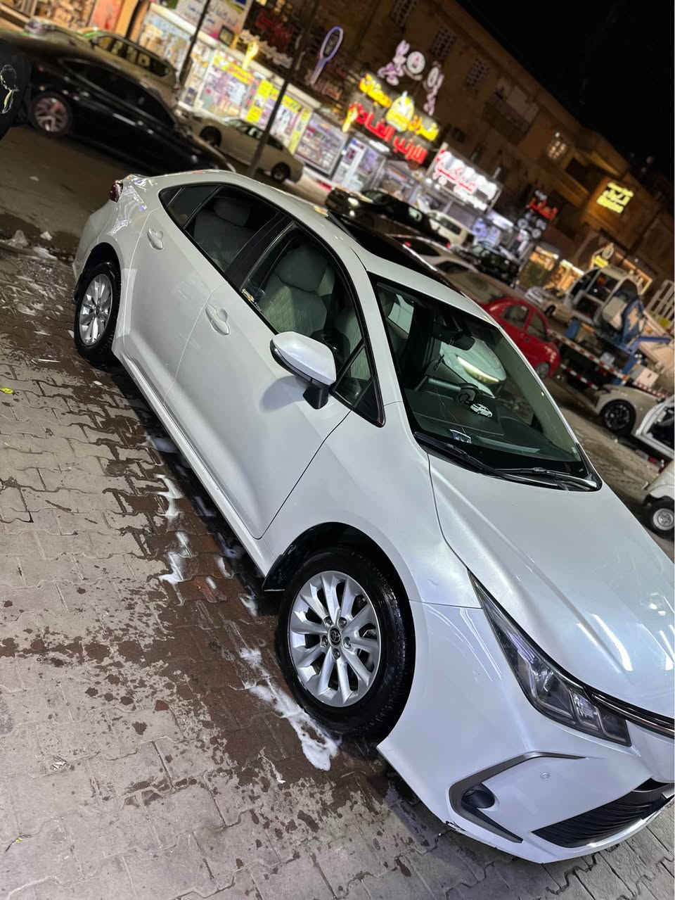 كورلا ساز2022 مكفوله بيها فقط  بارد نص شبر بالداير مال مدكر لخلفي وبيها شبرين حار بالبنين كما موضح بالصور فقط باقي سياره مكفوله من ضربه وفتح سياره نضيفه كلش فول مواصفات سياره رقم شمالي  بسم شركه وبيها وكاله مكاني البصرة الجزائر سعرها 155قفل وهذا رقمي شراي يتصل 
*********** البصرة, العراق
