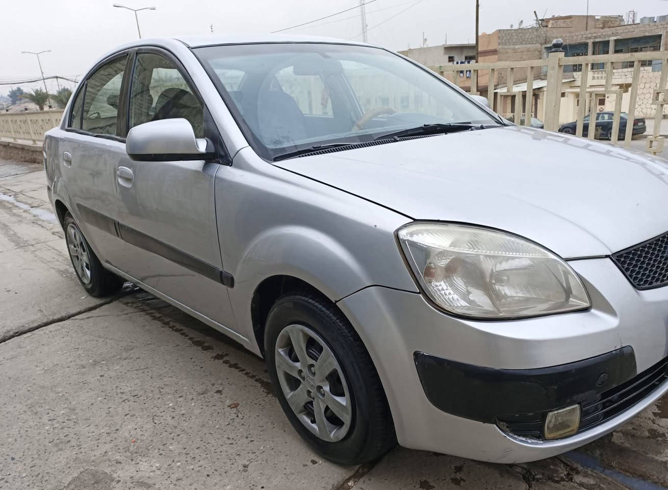 سلام عليكم 
كيا ريو موديل 2008 أمريكي 
محرك 16
كير اوتوماتيك 
شاشه و  كاميرا 
رقم انكليزي مسطره 
هزه جديده باسمي 
تحويل ثاني يوم 
رقم ديالى بدون ضرر 
صبغ عام مكان سياره 
موصل شاري يتصل 
***********
***********
للبيع فقط 
شاري يتصل
