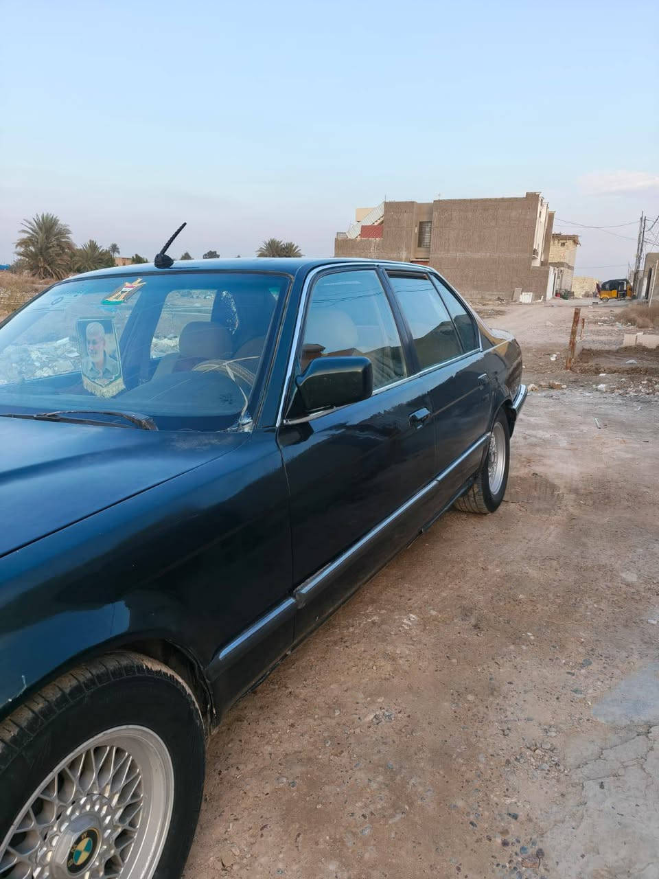 السلام عليكم ورحمه الله وبركاته
(بي ام 735) السياره مكفولة مكينه وكير كهربائيتها شغاله وحداديه تخبل تخم تايرات جدد ميزانيتها تخبل ماناقصها شئ السياره شلعتها شك الكاع صالنصتها رعيد تخبل وناعمه خير من الله السياره رقمها بغداد تحويل السياره )سعرها 38وبيها مجال حك الجيه للستفسار (***********)بي واتساب
