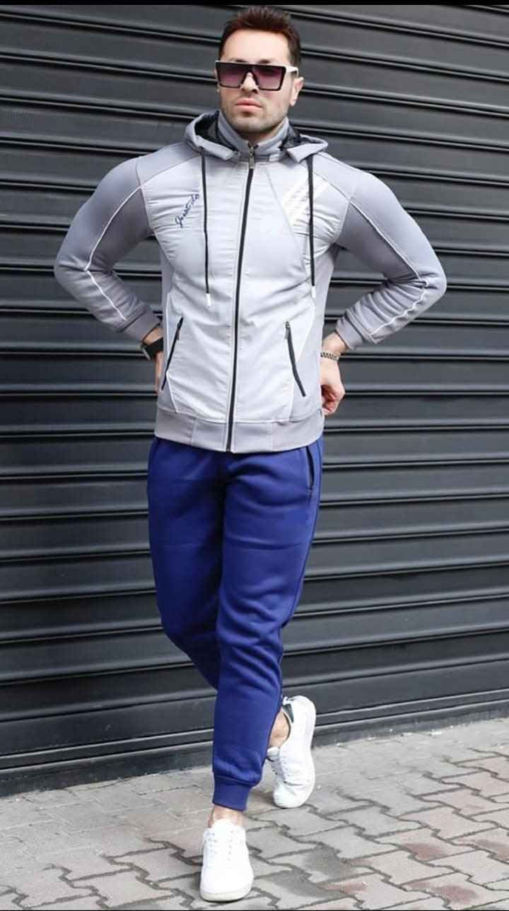 تراك رجالي درجة أولى ثلاث خيط
القياسات شبابي و رجالي : M-L-XL-XXL لا تشيل هم القياس لان اذا مو نفس قياسك مرجوع
التراك بي خمس الوان 
توصيل الى كافة محافظات العراق للتواصل *********** بغداد, العراق
