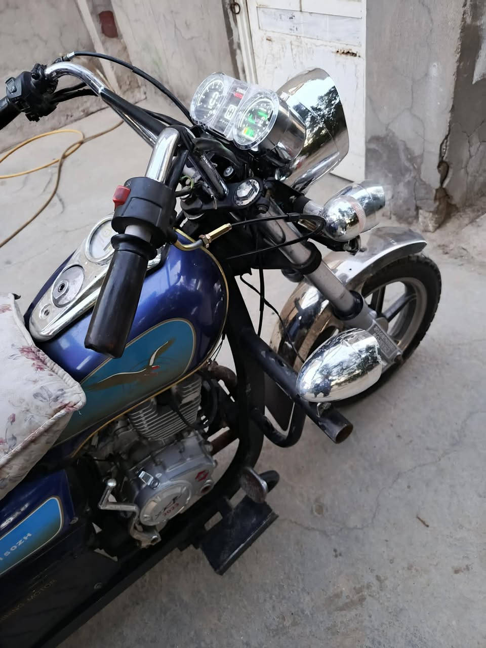 سلام عليكم شباب ستوته للبيع موديل 2023 كفاله عامه اوراق اصولي دشبول الكتروني ستوته فول مال بلال السعر 2000 وبيه مجال شراي يتصل مكان بابل الكفل‏‪***********‬‏
