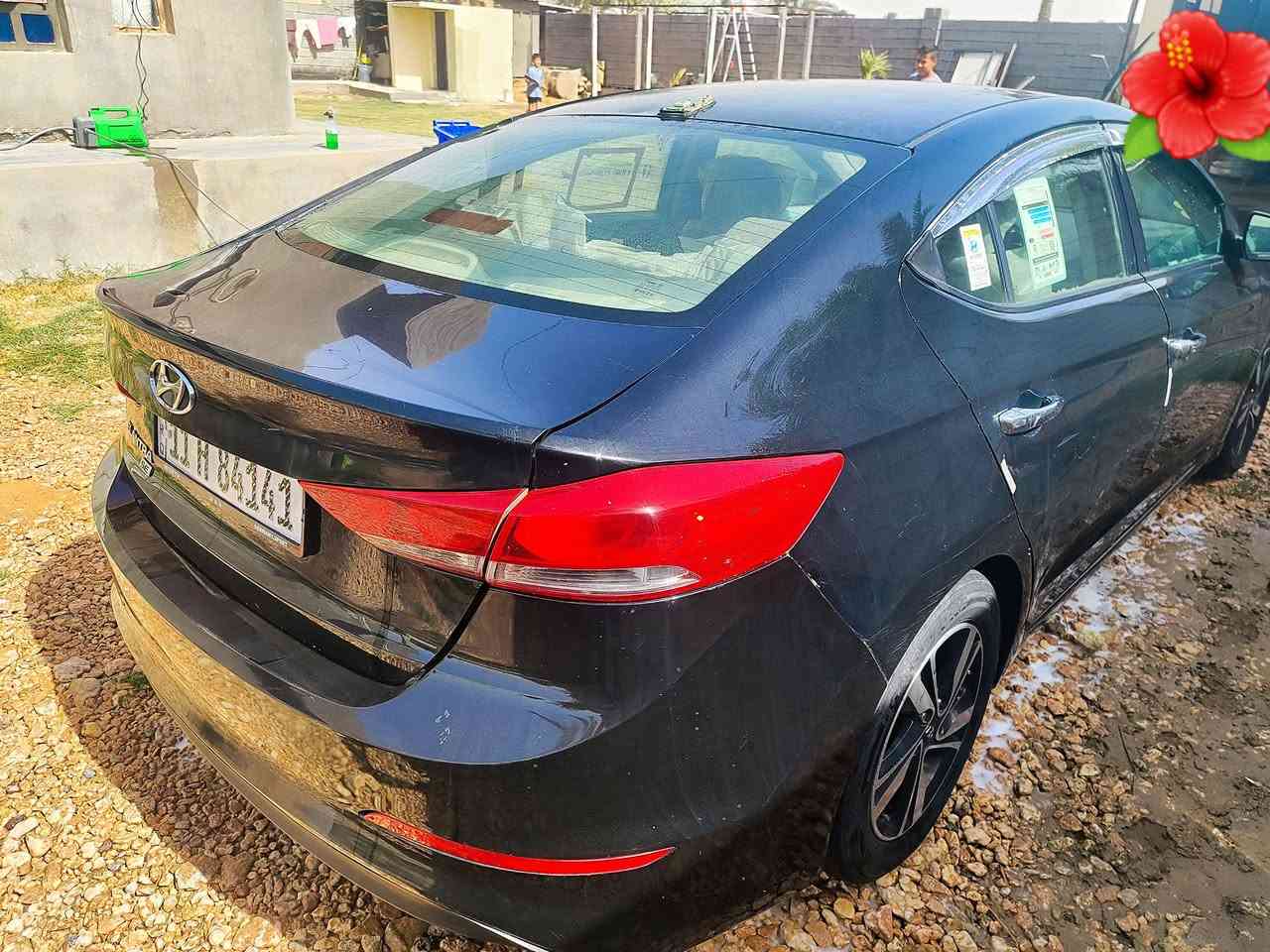 السلام عليكم
النترا 2017وارد امريكي البنيد مصبوغ وقبق الجنطه مبدل وبيها مكانات بارد كير ومحرك مكفول 
السعر 118 مكاني بغداد ابو غريب 
***********
