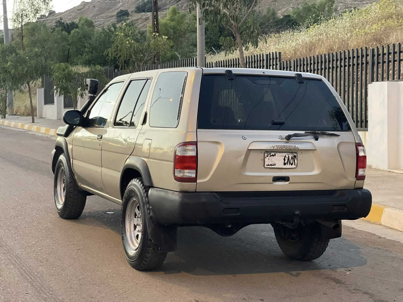 نیسان پاس پاندەر مۆدێل2000سەیارەکە ئاڕمی ئاسایشی هەیە  دەبڵ ئەکس چوارجام کارەبا گێڕ عادیە سەیارەکە تەبرید سارد و گەرم لە جێا  گێڕ و مەکینە و تەقەو ڕەقەو  دەعموو لێدراو بۆیاخ و دەبڵ ئەکسلی  بەشەرت چوار تایەی لۆکی لەژێرایە یەک دینار مەسرەفی نیە51$ شوێن دەربەندیخان *********** ئەدمین❤️❤️
