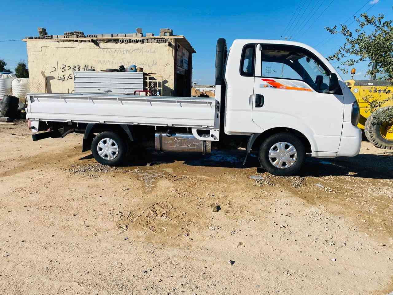 سلام عليكم كيه البيع موديل 2016 رقم كربلاء سياره جديده المكان النجف الحيدريه خان النص 
***********1
***********
