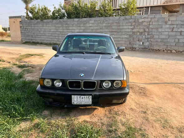 سلام عليكم بيم البيع مديل 1990رقم صلاح الدين الماني شرط التحويل محرك وكير شرط محرك مسكر 28 كير اوتمتيك كهربائية تخم تاير جديد وصدر جديد وترايه البصره وكهرايات كله شقال السيارة احله من الصوره السعر 57وبيه مجال الطيبين مكانك الرمادي رقم الهاتف/***********
