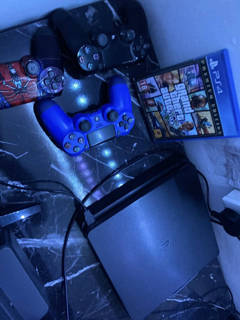 سلام عليكم بلي 4 سلم نضافه فول 100% وياه حساب بي 50 لعبه ما طاب تصليح انطيك وياه كرتونته وانطيك 3 يدات وقرص gta5 ويوبي اس كلهن 300 قفل


**إذا كنت صاحب هذا الإعلان وتريد حذفه لأي سبب، رجاءا أرسل رسالة إلى الدعم الفني**