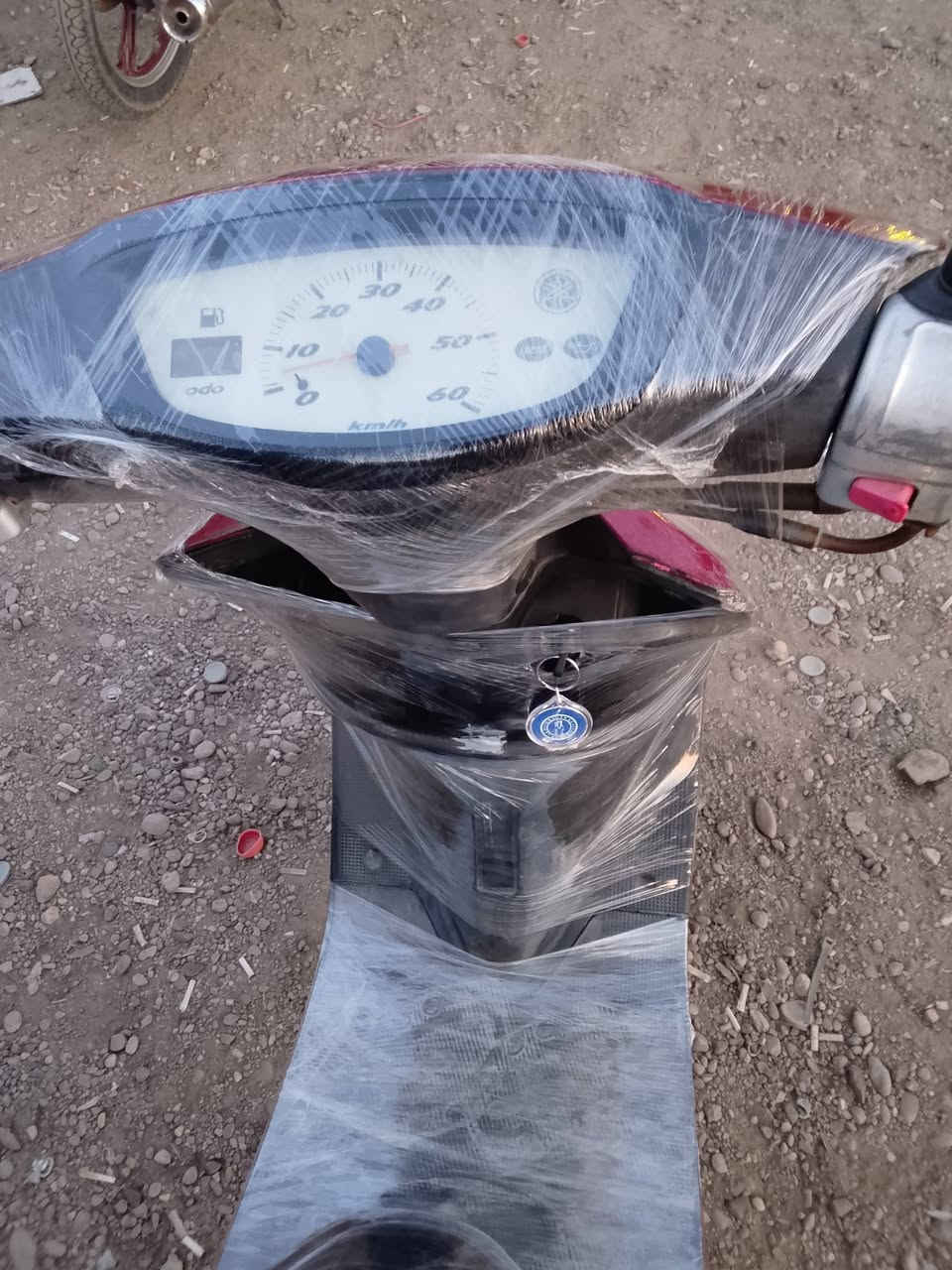 دراجه عصفوريه ياباني للبيع كامله مابيهه نواقص مكاني بغداد الغزاليه شراي اتصل مامتواجد على مكلف بنشر ***********
