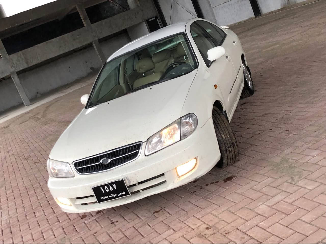 سامسۆنگ (Samsung SM5).
مەکینە ٤ پستۆن (DOHC 16 VALVE) مەکینە گەورە، زۆر بێدەنگ و بێ کێشەیە.
• گێر ئۆتۆماتیک (گێڕ و مەکینەی بە شەرت)
کوشنەکان جەڵد و زۆر خاوێنن، ناو زەرد
جامەکان هەمووی کارەباییە
تایەکانی باشە و ویلەکانی بیلادی خۆیەتی
زۆر خاوێن ماوەتەوە (وەک لە وێنەکان دیارە).
• کارەباییاتی هەمووی ئیش دەکات
بڕاوەیە و تەقە و ڕەقەی تێدا نییە.
تەبريد و گەرمی بە شەرت.
شوێن:سلێمانی
رەقەم: *********** 
نرخ: ٥٥ گەڵاو کەمێک مەجال شربازهير, السليمانية
