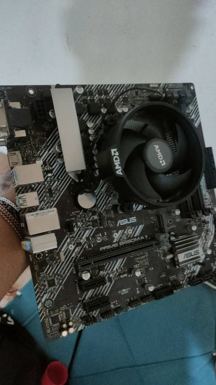 كومبو برود b450 asus prime + معالج Ryzen 7 2700x + مبرد ستود السعر قيم و اخذ


**إذا كنت صاحب هذا الإعلان وتريد حذفه لأي سبب، رجاءا أرسل رسالة إلى الدعم الفني**