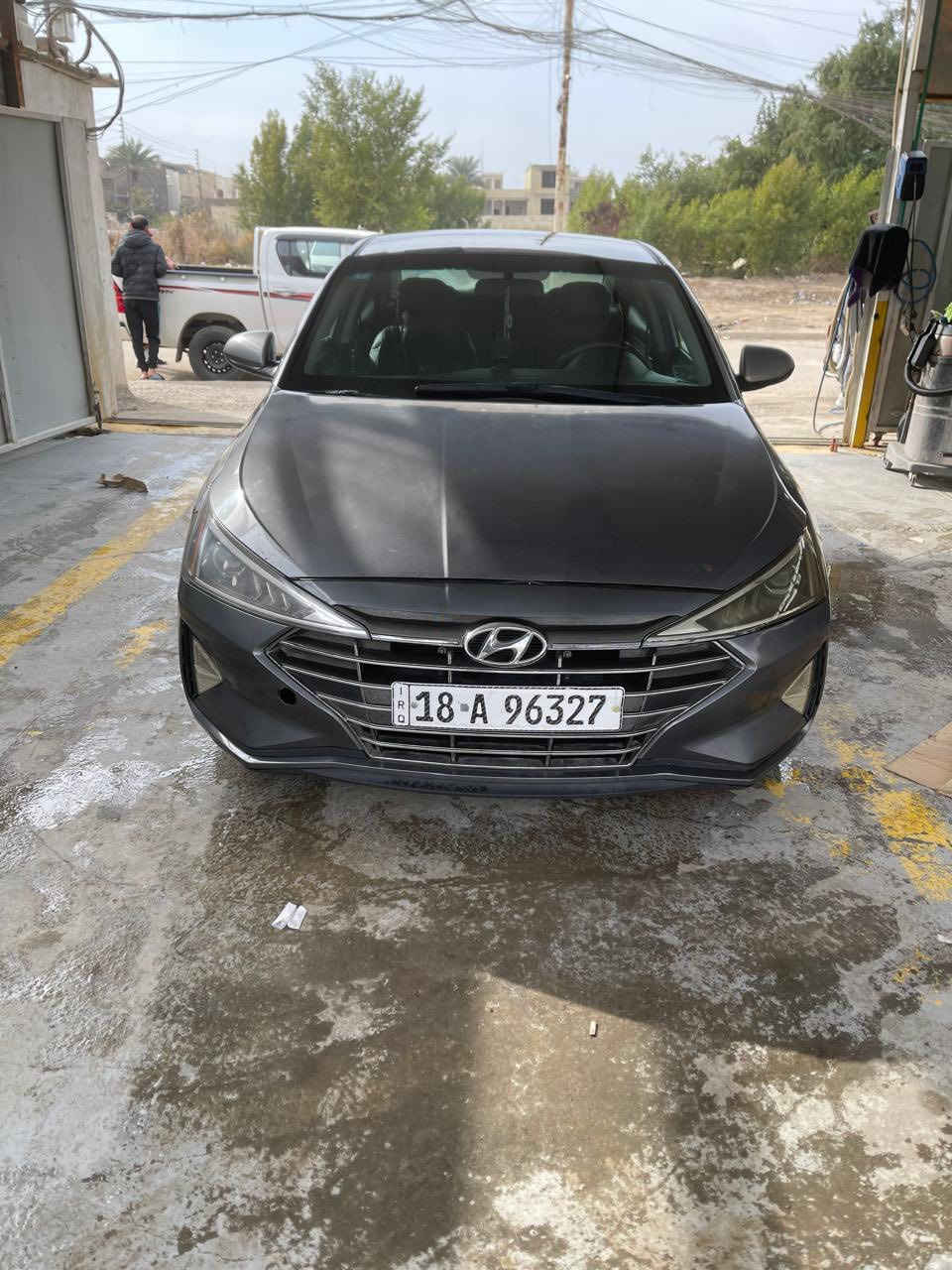 السلام عليكم
🚗
إلنترا موديل 2019
ماشيه  130 ألف

السيارة نظيفة جداً وجاهزة للاستخدام
بيها قطعتين فقط وصور الحادث مرفقة بكل وضوح
كير ومكينة صدر
نظام التبريد كامل جديد
استخدام شخصي ومهتم بيها

العنوان: بغداد – سريع حي العامل
السعر: 130 وبيها مجال بسيط للتفاوض
📞 الرقم ***********
