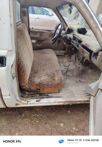 اسلام عليكم سيارة  بكم موديل 80 رقم نينوى اصفر للبيع شرط التحويل من ال...