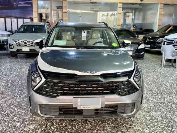 السلام عليكم للبيع 
سبورتج ٢٠٢٢ خليجي (توكلر )
لارج هايبرد (بانزين كهرباء )
المواصفات فول الفول 
بنروما
كشنات جلد +كهرباء +تدفئة تبريد 
كير ماوس 
شاشة كدلاك
باب خلفي كهرباء 
بصمة تشغيل + بصمة ابواب 
اربع كامرات 
باقي مواصفات السيارة معروفة رقم بغداد السيارة كفالة عامة عدا بارد باب خلفي السايق قليل جداً كير محرك صدر تبريد تخم تاير كلة ع وضع الشركة 
ماشية ٤٥ KM
مكان السيارة بغداد زيونة 
للاستفسار ***********

السعر ١٩٨
