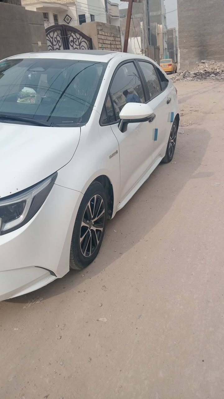 السلام عليكم عندي كورلا هايبرد موديل 2023 بٱسمي ماشيه 77 السعر 132 وبيهه مجال والسونار كدامك مرفق ويه الصور مابيهه اي نقص جاهزه برغي ممفتوح بيهه بالمحرك والحداديه الدوره قرب كليه الهادي للاتصال *********** وبيهه مجال شي بسيط .... احمد
