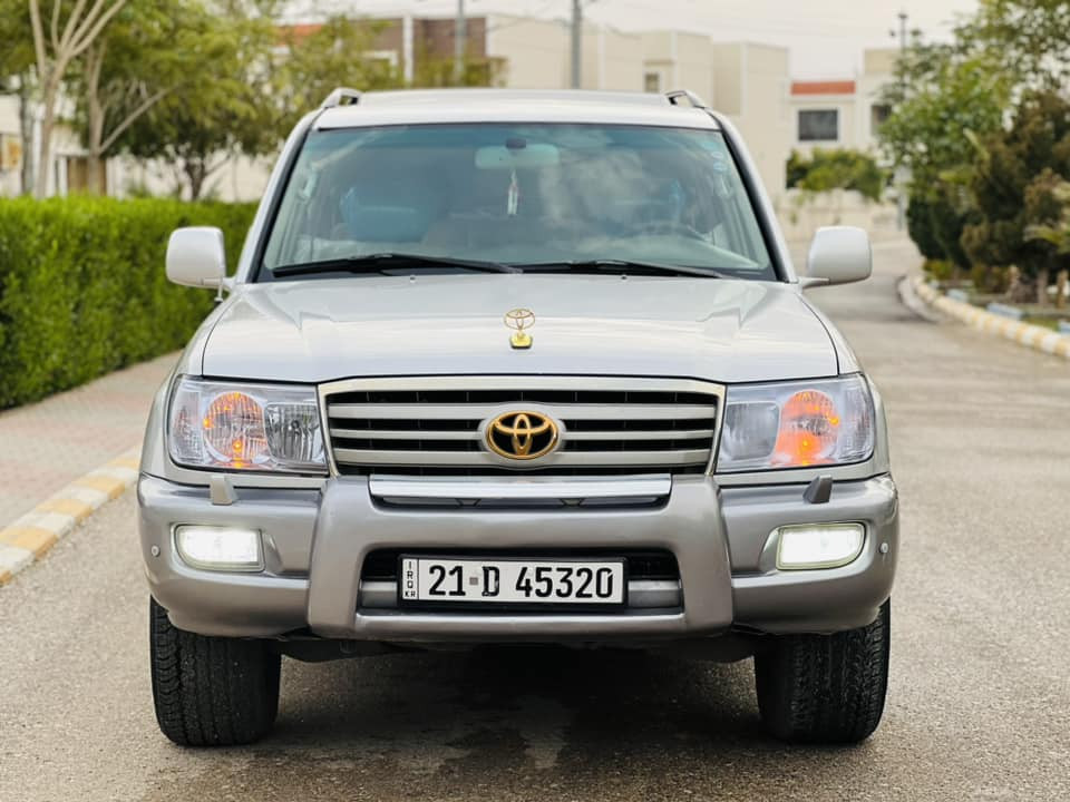 سلام عليكم تحيبه طيبه لجميع المتابعين (للبيع فقط ) 
~~~~~~~~~~~~~~~~~~~~~~~~~~~~~~~~~~
من رخصه الادمنيه المحترمين 🌹
***********
~~~~~~~~~~~~~~~~~~~~~~~~~~~~~~~~~~
للعشاق الفخامه ،،،،،،،لاندكروز مونيكا خليجي موديل (2006) ماشيه (213)كم  حقيقي فوووول 
مواصفات (GXR) اعلى فئه محرك (4500)
محرك عدل سته سلندر كير اوتوماتيك مكفوله كفاله عامه 
ماعدا شبرين صبغ بجاملغ امامي صفحه سكن بدون ضربه
وبدون دواخل كما موضح بسونار الي مرفقه مع الصور رقم وسنويه جديد وباسمنه لحد (2028) 
~~~~~~~~~~~~~~~~~~~~~~~~~~~~~~~~~~
المواصفات :
~~~~~~~~
كيرو محرك شرط لاصرف لابخار 
تبريد تدفئه ثلاث قطع شغال 
دفع رباعي (فور ويل ) شغال 
دواخل صاج 
سلايت كهرباء
باتري جديد 
تخم تايرات ويل جديد قبل اسبوع شادهن 
شاشه 
كامره خلفيه 
حساس 
لايتات زنون 
دبل تانكي 
ثلاجه 
ويل كروم 
تحكم مري 
صدر امامي خلفي جديد شرط الفحص 
داخل عسلي 
قفل مركزي 
زراكه لايت 
هوك خلفي
خمسه ويل كب 
ادامه كامله بلكات قوايش نوازل دبل فيتفم 
ملاحظه /
~~~~~~
أخوان سياره مال بيت وجناي بدون برغي نقص وترايك للبصره واعتذر ماجاوب التعليقات والخاص لان ممتواجد علنت الشراي يتصل ويدلل مكان سياره ديالى / خانقين سعرهه ،،،،،195
