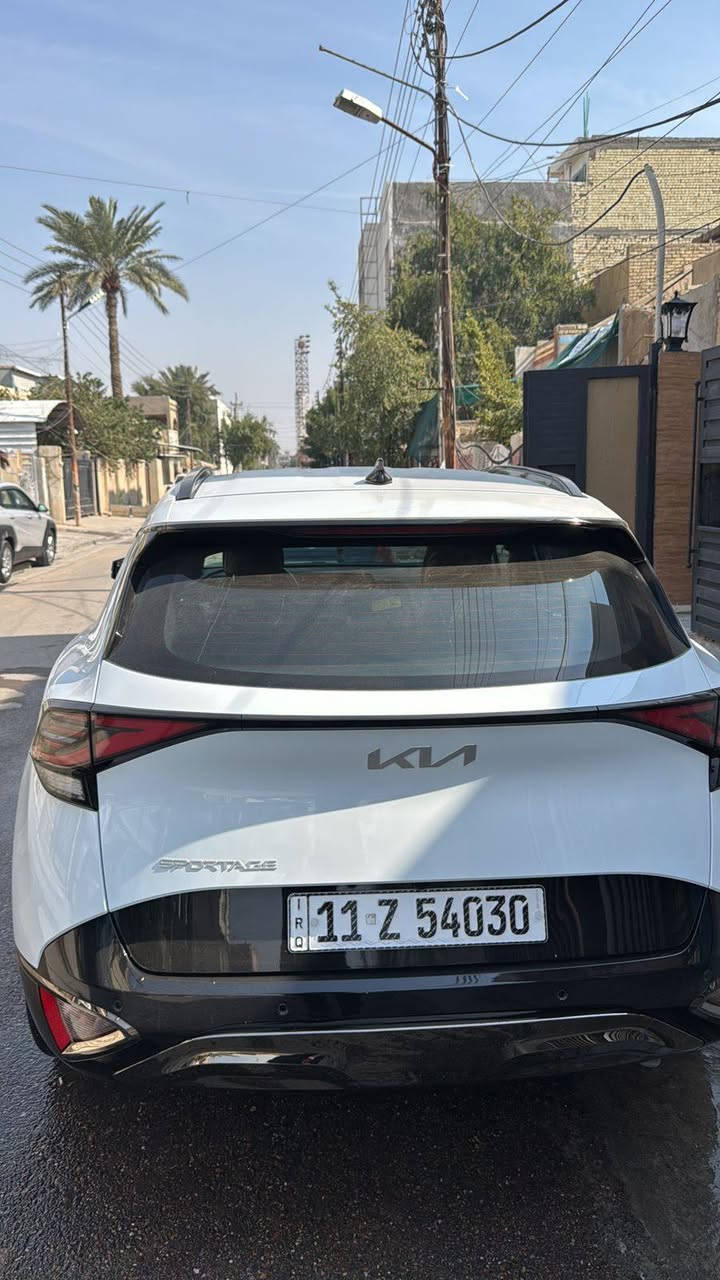 السلام عليكم
سبورتج 2025 بلاك ادشن ضمان الدولية ماشية 12الف رقم بغداد بأسمي

داخل جلد زيتوني كشنات كهرباء 

السعر 238ورقة

‏‪077-027-23196‬‏
