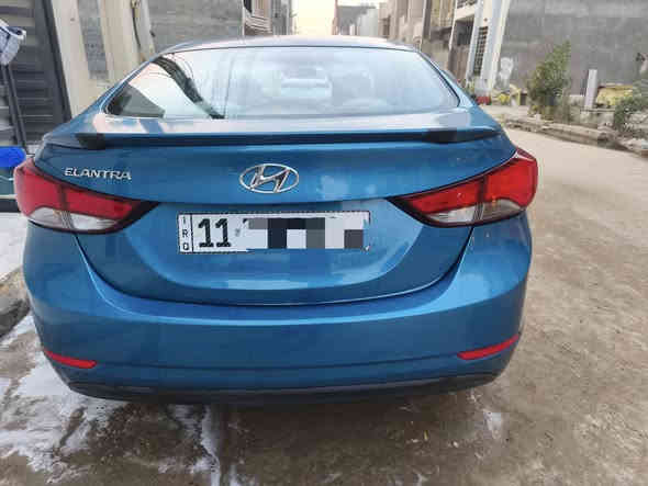 📣 للبيع: هيونداي النترا 2015
✨ المواصفات الرئيسية للسيارة:
الحالة: ممتازة
السنوية و الهزة جديدة 2025
باسمي رقم بغداد
اللون الخارجي: [ازرق]
المحرك: [ 1.6 لتر ] - اقتصادي جداً في استهلاك الوقود.
ناقل الحركة (الجير): أوتوماتيك.
المسافة المقطوعة (العداد): [ 146الف km] 
🌟 أهم المميزات والإضافات:
مكيف هواء بارد وممتاز.
شاشة و كاميرا 
حساسات اطارات
إطارات بحالة جيدة جداً.
بطارية جديدة
صيانة دورية ومنتظمة 
صبغ باب خلف السائق 
💰السعر المطلوب: [ 15,500,000 دينار عراقي ] قابل للتفاوض البسيط 
الموقع: [بغداد/ الدورة]
📞 للتواصل والاستفسار:
 يرجى الاتصال على الرقم: [ *********** ]
