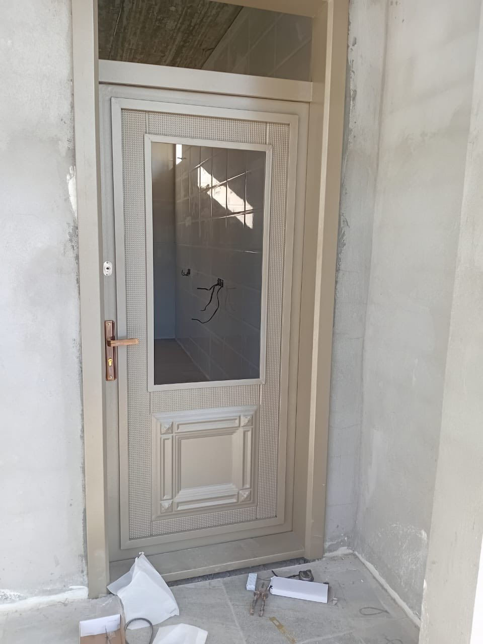 حداد درجه اولى اشتغل احدث الديكورات التركيه اسعار مناسبه ابواب شبابيك محجرات سقايف كي سبان سندويج بنل تكريت القادسيه شارع بادار ابو ابراهيم *********** زين ***********
