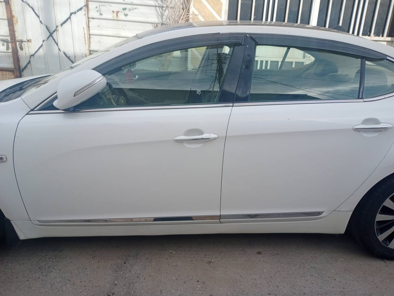 سياره كادنزه موديل 12 السعر 92 بيها مجال رقم التليفون ***********
