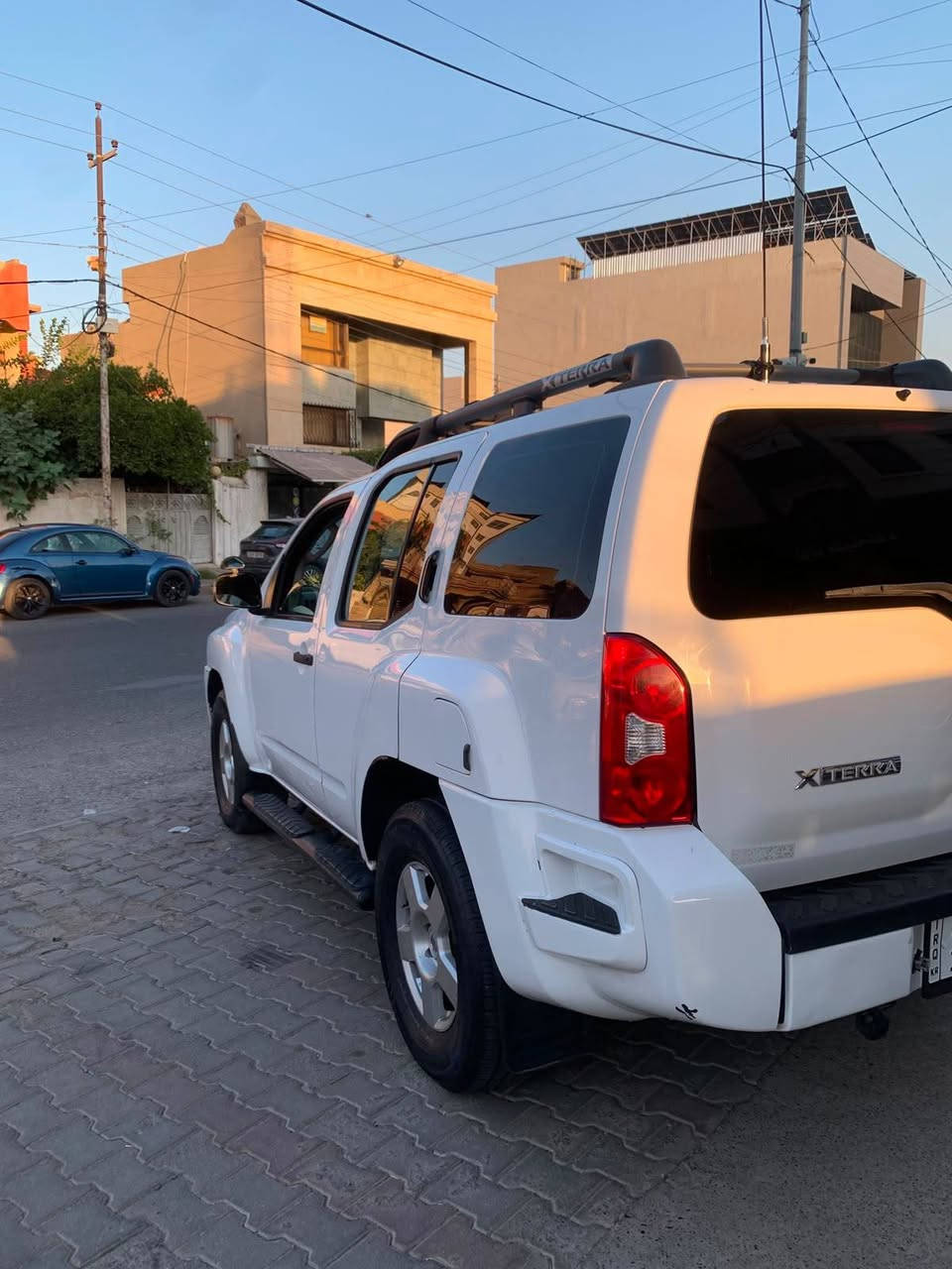 Nissan X tra 2008
گیر توماتیك
سێ پارچەی پێشی و نیو چاملغی پشتی سایەق سبوغ 
شانسی گرتیە ئێرباگ سوکان تەقیە 
ضرر / 3 قطع امامیە و نص جاملغ خلفي
مەکینەی V6 کەپس (مامفتوح)
سیستەمی غازی ئیتاڵی بۆ بەستراوە 
١٩٠ هەزار کم رۆیشتییە 
رەقەم هەولێر سەنەوی نوێیە 
سعر / ٨٥ ورقە
شوێن /  هەولێر
*********** واتساب
*********** واتساب أربيل, العراق
