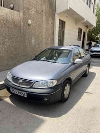 شباب نيسان سني ياباني 2004 قبق ابيض بيهه جراد وحزام بيهه نواقص بسيطه ا...