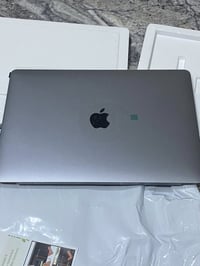 شاشة ماك بوك • A1706