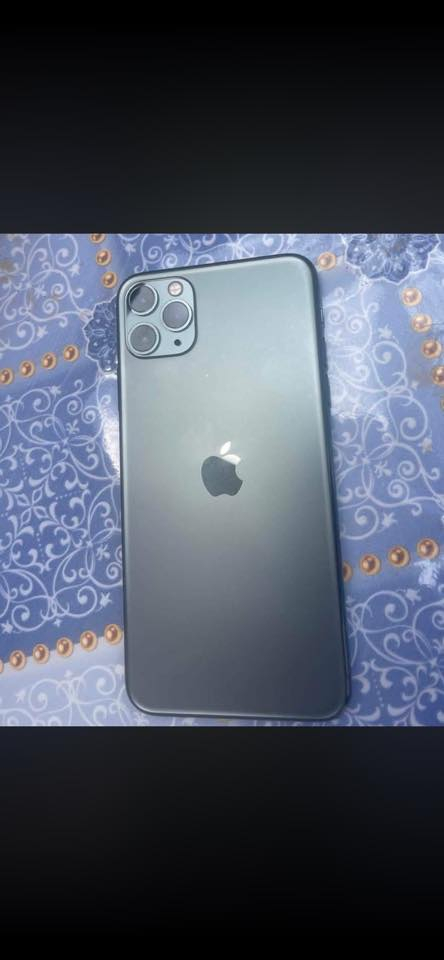 * Apple iPhone 11 Pro Max
* البطارية 91%

* الذاكرة 256GB

* “نورمان شرط”

* بيه طبع من ورة الاستخدام

* السعر ٢٩٠ 

  وبيه مجال قليل

                                 التواصل ٠٧٧١ ٩٤٦ ٢٣٥٨ متواجد أربع وعشرين ساعة
