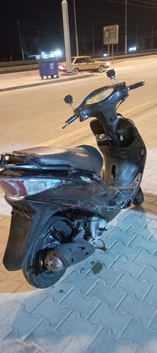 مكلف بلنشر:
سلام عليكم شباب كامكو جي فور للبيع الدراجه نضيفه محرك جديد حاويه تواير خلفي امامي جدد عوزهأ بس باتري وتنضيف كابريته ويده مال ابريك الكدام مثل ماوضحت بلفديو اشاير بيض السعر 450وبيهأ مجال بصيط دراجه نهضتها حلوه عنوان نجف الواتس ***********بس واتس راسلني
