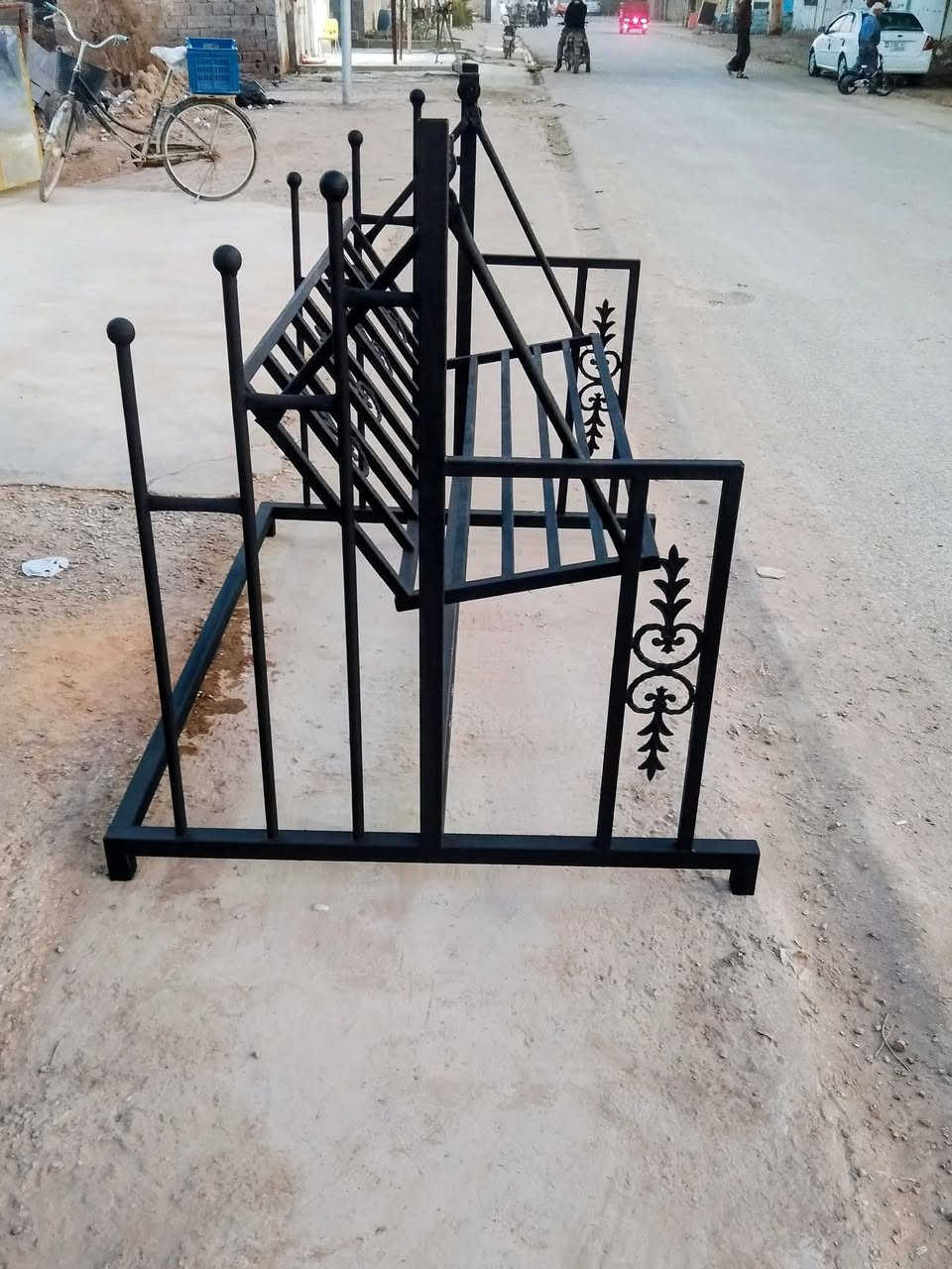 مرجوحة أطفال
📝 مرجوحة متينة وآمنة، مناسبة للاستخدام داخل المنزل أو في الحديقة، تصميم مريح للأطفال
🎨 اللون: (أسود) 
⚖️ تتحمل وزن: ثلاث أشخاص 
💰 السعر: (200) 
📍 #العنوان (#ديالئ #قريت #الزهيرات) 
: (خدمة توصيل داخل #ديالئ فقط) 
الهاتف  *********** #الجميع
