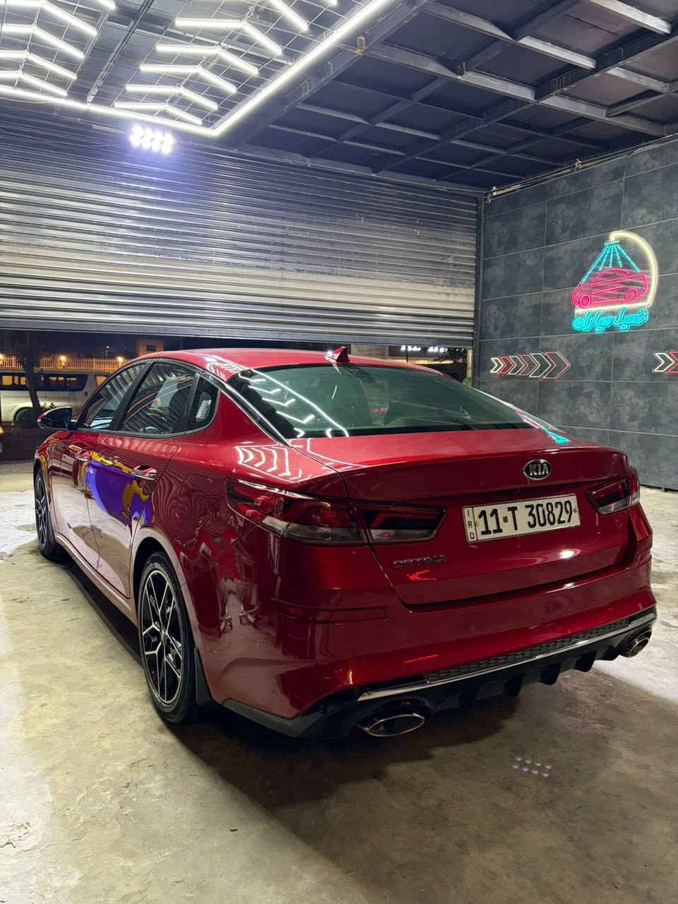 كيا اوبتيما خليجي ٢٠٢٠
ماشية 70+ الف كيلومتر
هزة و سنوية ولوحات جديدات
وكالة مال شركة كيا الدولية ماخذهة زيرو على ايدي
بولش ونانو قبل اسبوعين سويتلهة
محرك ٢٤٠٠ دوش (محسن بس) و تبديل دهن وفلتر كل ٤٠٠٠ كيلو
مواصفات نص فول (بصمة تشغيل - شاش كار بلي - لايت دوار وية الستيرن - تبريد قطعتين - كامرة دوارة - حساسات امامي خلفي - صندوق فتح عند الاقتراب - جلد ارضيات و صندوك و كشنات درجة اولى)
بيهة بارد بالبنيد فقط بدون حادث و الباقي رصعات خفيفة ممصلحهن 
السعر 18700$
***********
العنوان بغداد اليرموك
