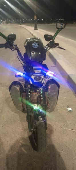 السلام عليكم موطور جبلي للبيع موديل 2024 عدد البطاريات 5 جدد يقرن 10 كلهن وحده تقره  12 كهربائيات كلها شغاله  السعر 590 بي مجال قليل مكاني كرمه الاتصال واستفسار ***********
