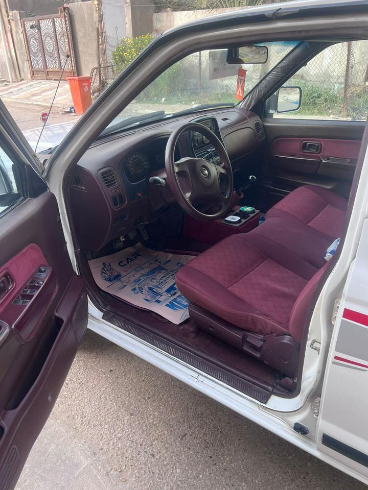 السلام عليكم للبيع فقط بدون مراوس بيكم 2012. ادوات بدون كص مصبوغ عام كفاله كلبه وكص وسرقه وانتربول جاهزه 

السعر 70 وبيهه مجال 

***********
