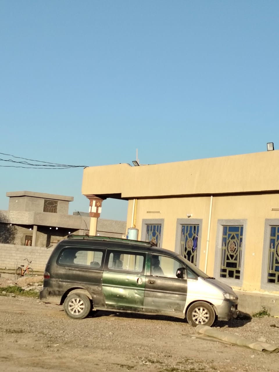 سلام عليكم ورحمة الله وبركاته ستاركس موديل 97 سنويه 27 كير كفاله أكسل كفاله رقم بغداد    مكينه كل سبوع تنقص لتر كهربائيات شقاله  كشر مابيه صبغ  داخل حيل حلو السعر 36وبيها مجال قليل حك الجيه ***********
