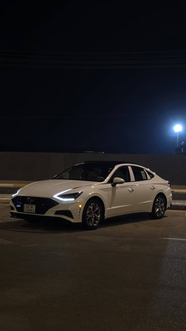 السلام عليكم 
سوناتا وارد امريكي 2023 رقم اربيل
كلين بل العراق بيه جاملغ امامي صبغ بدون داخل بدون ايرباك
ماشيه 70 الف كيلو 
مواصفات SEL 
بصمة وتشغيل عن بعد 
رادارات امامي وجانبي 
قيادة ذاتية تحديد مسار 
كشن كهرباء وتدفئة كشنات 
تبريد شاشة منفصل
جنطة ذكية
مكينة 2500 المرغوبه
سنوية بأسمي تحويل ثاني يوم 
***********
مكان السياره كربلاء
